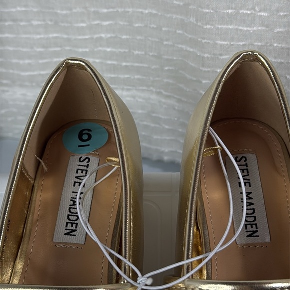 (Q7)Steve Madden Women's Burkett Gold Metallic Mary Jane Ballet Flats Sz 5.5,6.5 - Picture 4 of 15